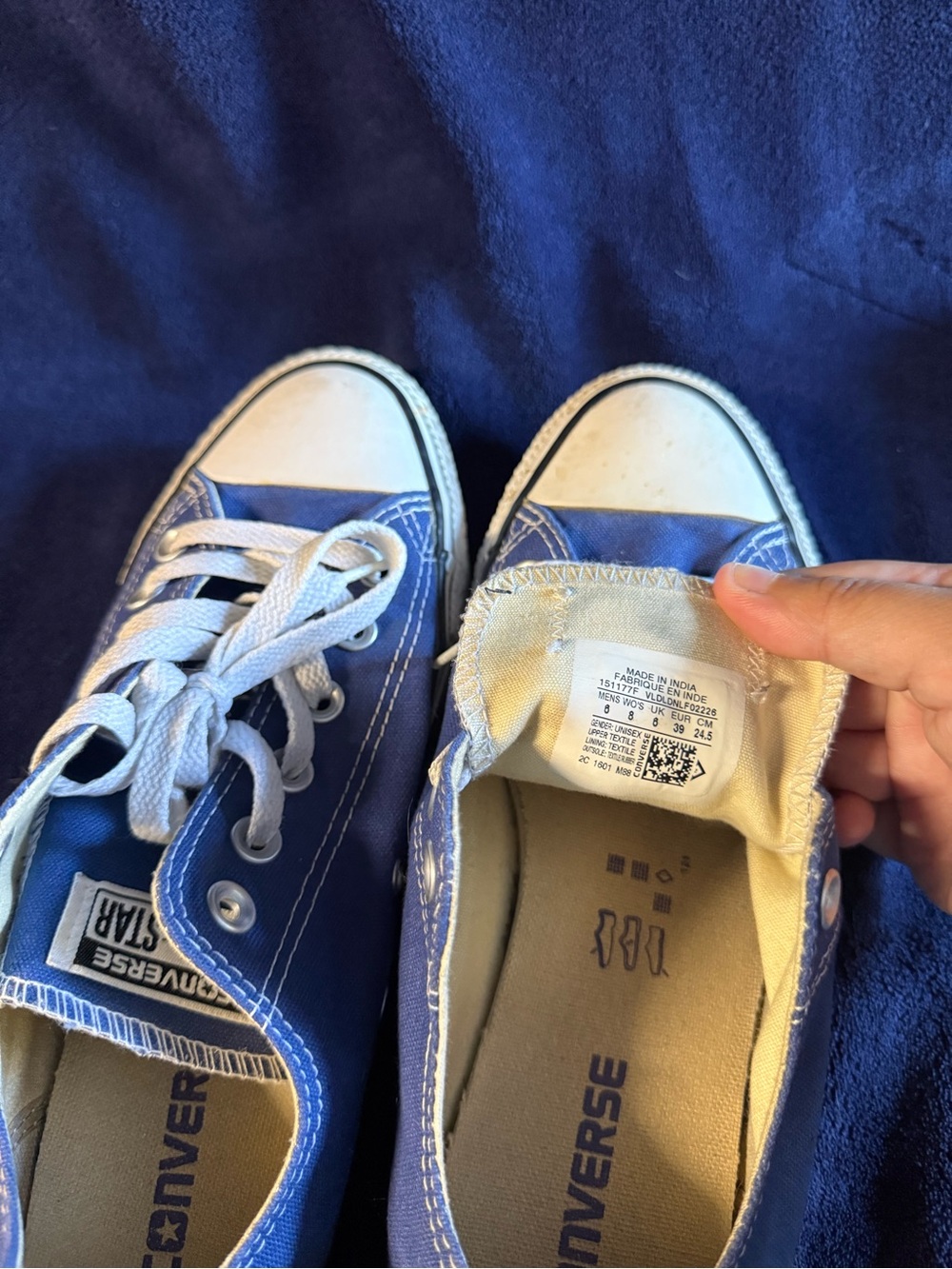 Converse Kids Low Top Sneakers in Blue with White Accents - Picture 5 of 5
